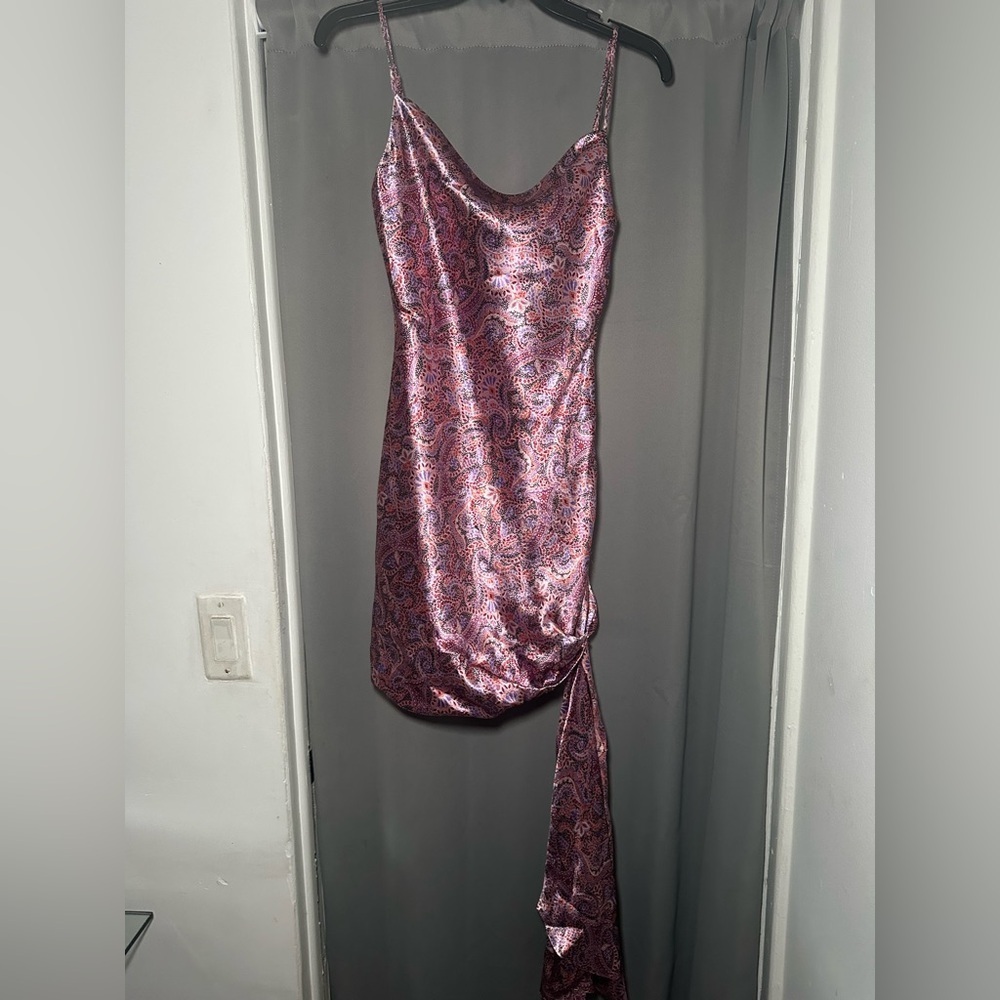 Cinq a Sept Pink Ryder Paisley Print Silk Mini Cocktail Slip Dress Size 4 - Picture 5 of 16